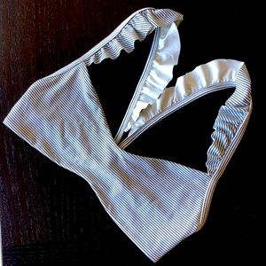 BOYS + ARROWS wilma top